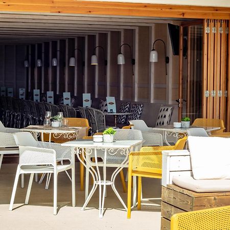 Cabot Romantic- Adults Only Port de Pollenca Exterior photo